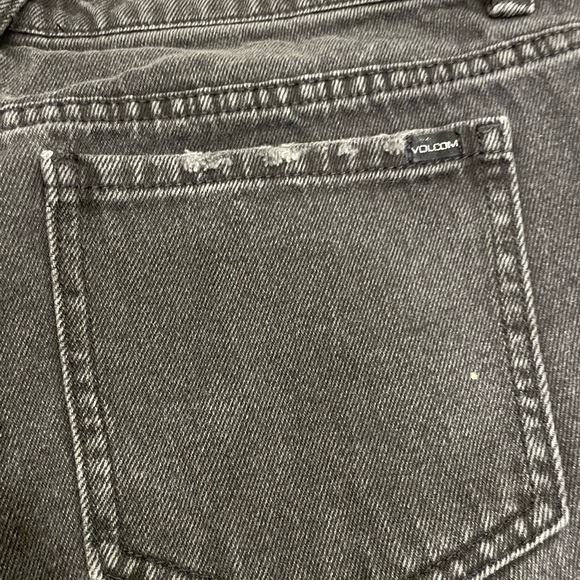 VOLCOM women’s shorts - Picture 4 of 4